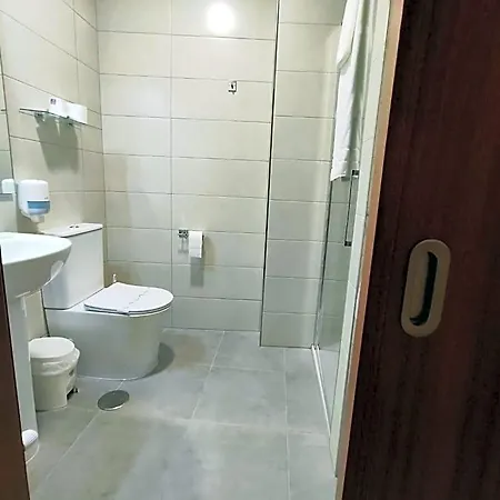 Anunciada Hotel 2*